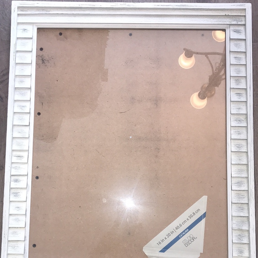 White farmhouse 16 x 20 frame